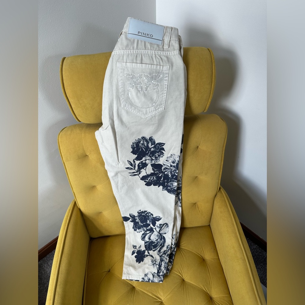 Pinko Cream and Black Floral Women's Straight Leg Jeans